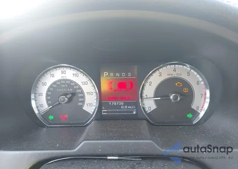 2010 Jaguar Xf Luxury из США, поврежденный, VIN SAJWA0FA2AHR59492